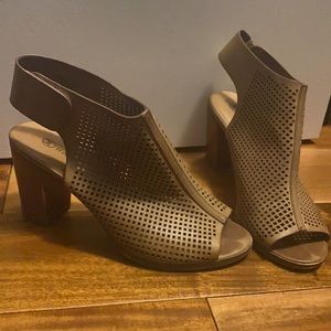 Fall sandals